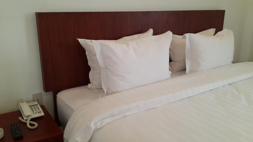 Kailani Inn Medan Quarto foto